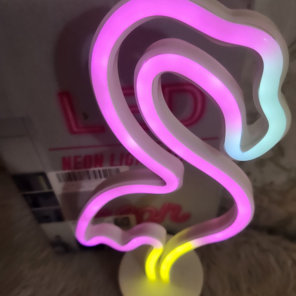 Neon Flamingo LED Light with Dual Power